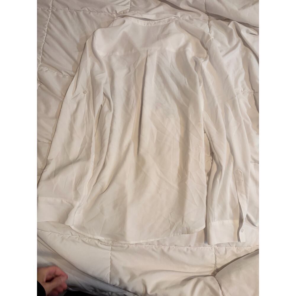 Karl Lagerfeld Paris Medium White Eiffel Tower Paris Graphic Blouse Embroidered - Picture 10 of 10